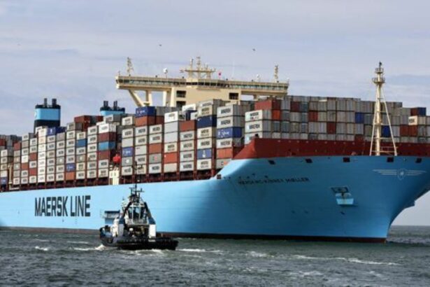 Maersk no regresará al Canal de Suez todavía. Opinión