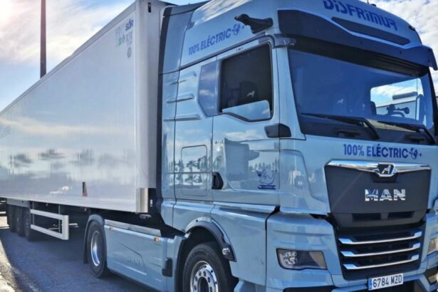 MAN Truck & Bus entrega el primer camión eléctrico en España al Grupo Disfrimur