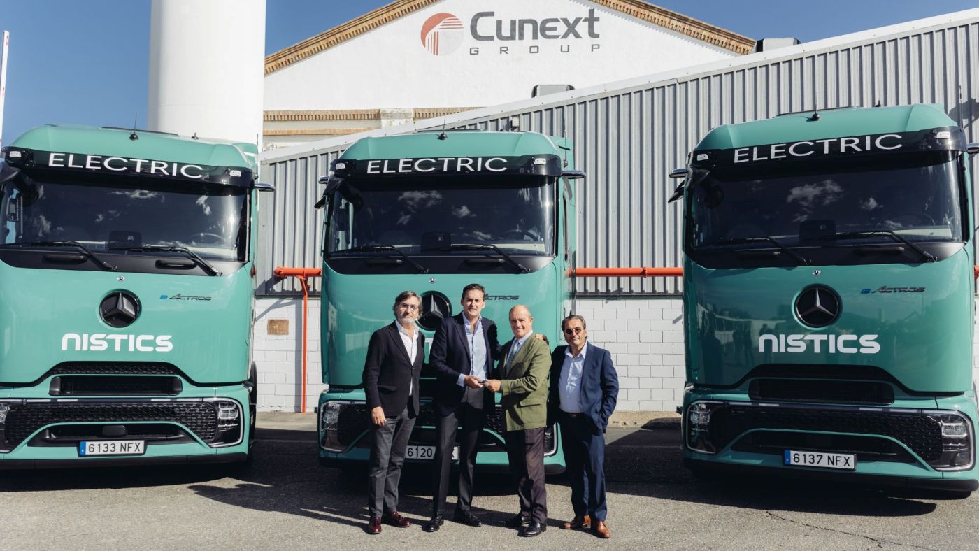 Nistics incorpora a su flota 5 camiones eléctricos Mercedes-Benz eActros 600 LS. Foto: Daimler Truck España Nistics incorpora a su flota 5 camiones eléctricos Mercedes-Benz eActros 600 LS