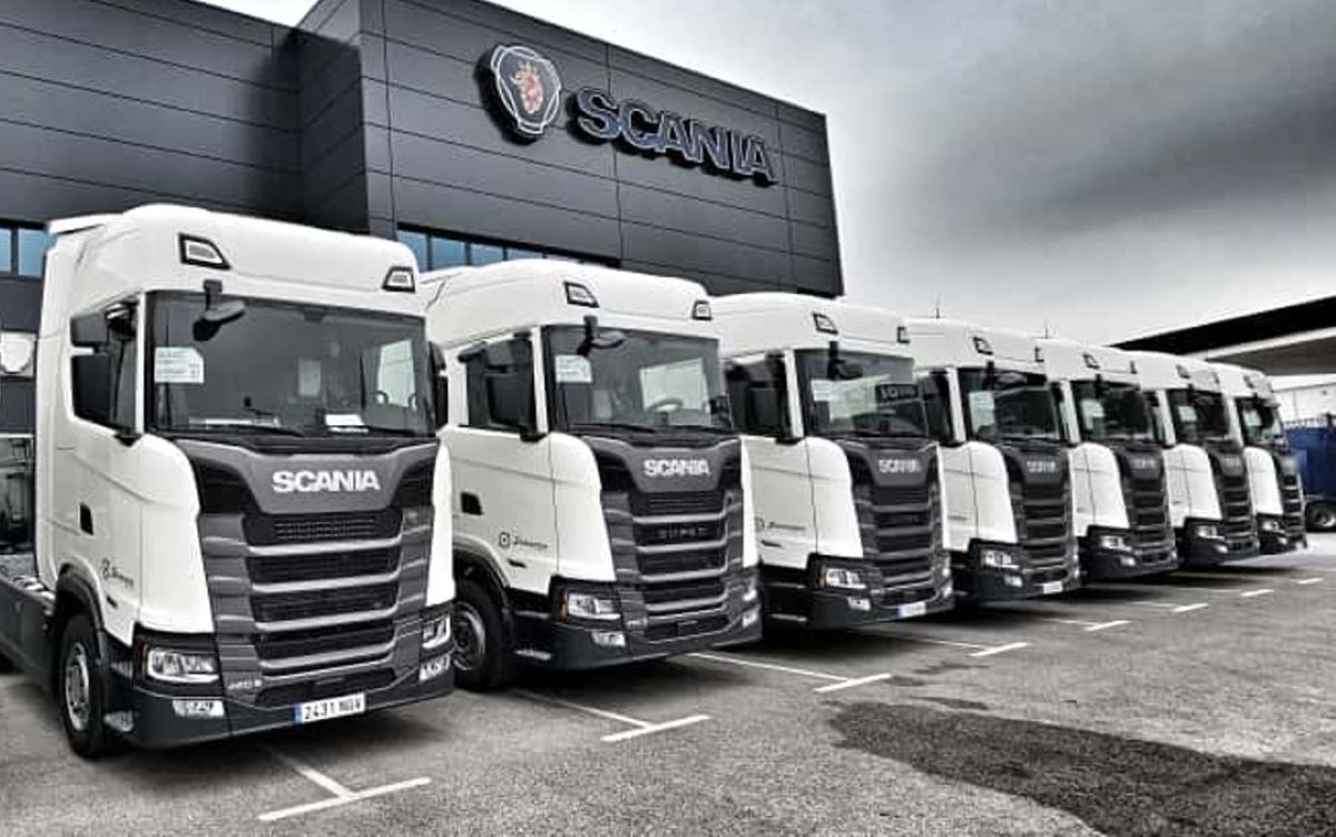 Juan Francisco Aranda S.L. incorpora a su flota 20 Scania Súper de última generación. Foto: Scania Hispania Juan Francisco Aranda S.L. incorpora a su flota 20 Scania Súper de última generación