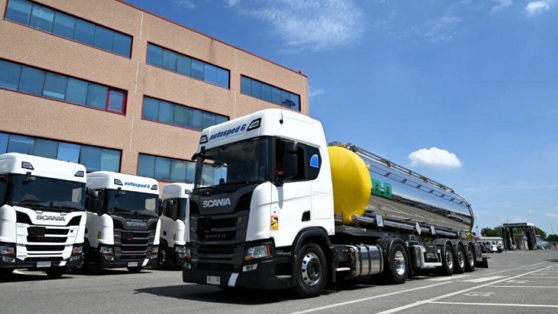 Más de cien camiones Scania Super para la empresa italiana Grupo Gavio. Foto: Scania Italia Más de cien camiones Scania Super para la empresa italiana Grupo Gavio