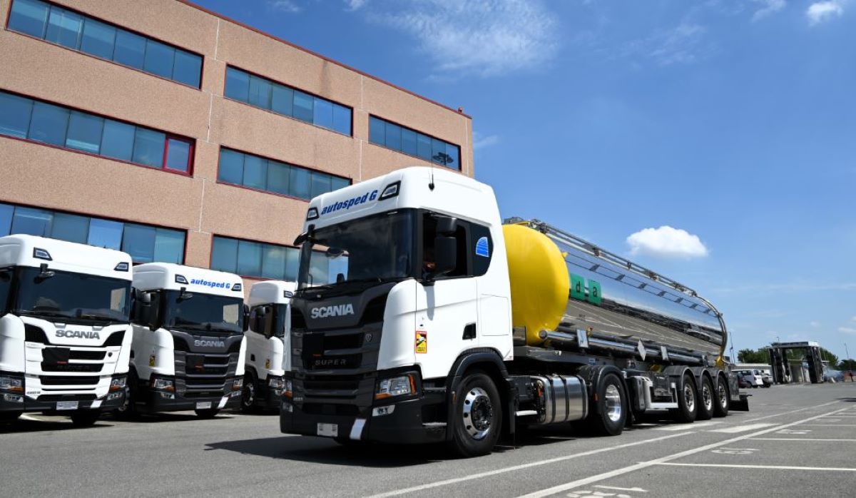 Más de cien camiones Scania Super para la empresa italiana Grupo Gavio. Foto: Scania Italia Más de cien camiones Scania Super para la empresa italiana Grupo Gavio