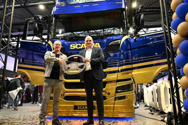 El Scania número un millón va para la empresa Jaro Impex