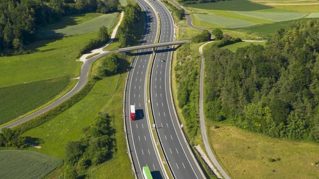 Los responsables políticos y del transporte se reúnen mientras la UE prepara el plan para la automoción