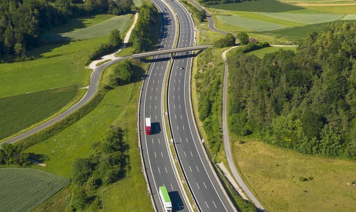 Los responsables políticos y del transporte se reúnen mientras la UE prepara el plan para la automoción