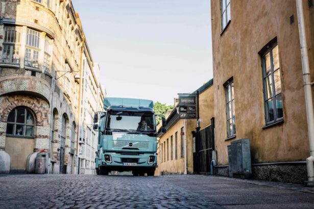 Volvo FL Electric de 14 toneladas, diseñado para el transporte urbano