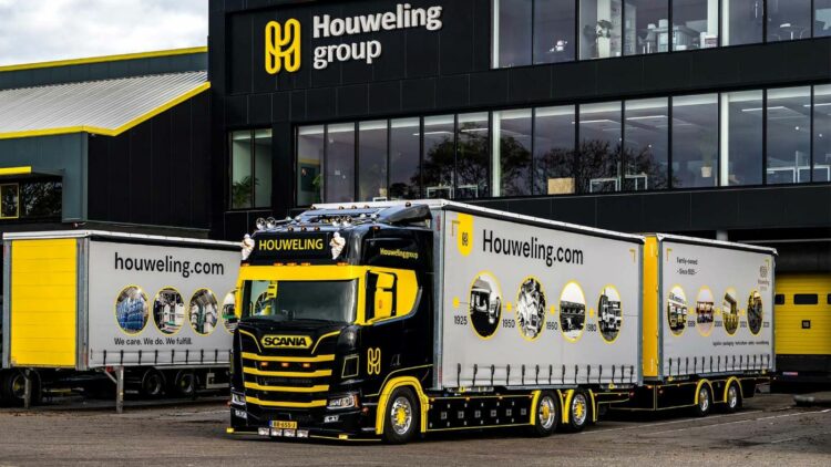 Houweling Transport celebró sus 100 años con un exclusivo camión Scania R770 V8