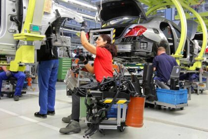 Muchas empresas alemanas prevén recortes de empleo en 2026