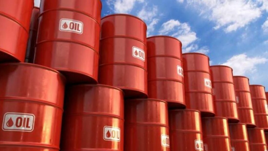 Cómo China está llevando adelante su lucha contra la demanda de petróleo. Foto de archivo Cómo China está llevando adelante su lucha contra la demanda de petróleo