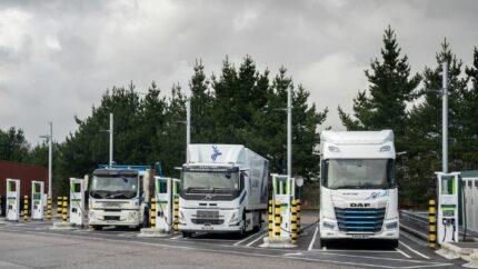 Dos nuevas estaciones de carga para camiones eléctricos en Reino Unido