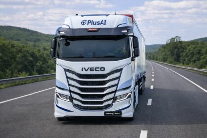 IVECO, PlusAI y Sesé presentan un programa de conducción autónoma de Nivel 4 en España