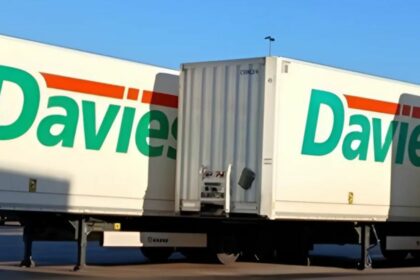 Davies Turner amplía su flota de remolques para el transporte entre Reino Unido, Irlanda y Marruecos