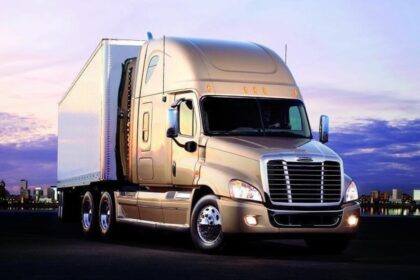 Los pedidos preliminares de camiones en Estados Unidos diciembre registraron un crecimiento