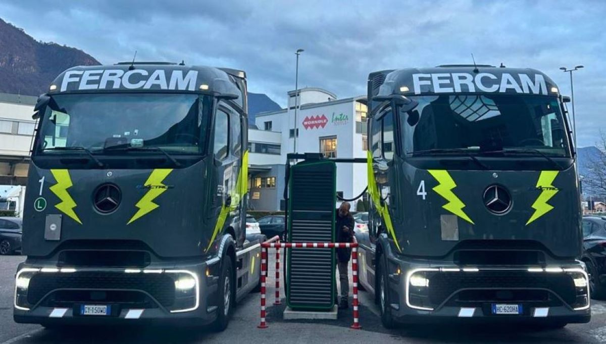 FERCAM amplía su flota con un camión eléctrico eActros 600