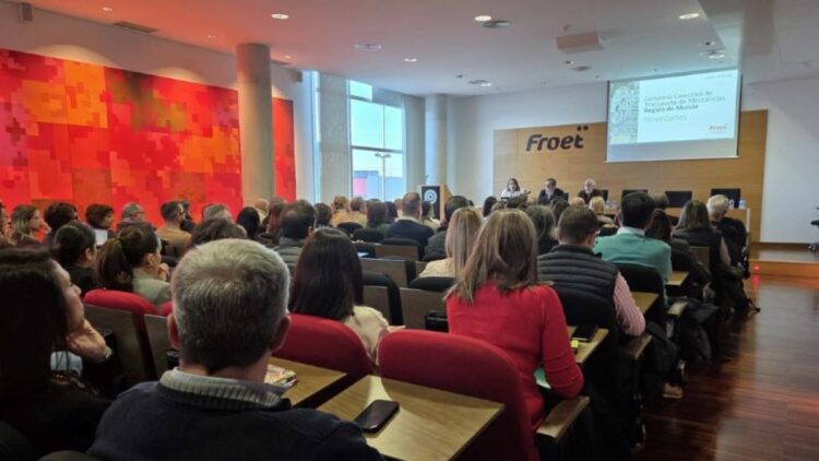 FROET reúne a sus socios para informales del nuevo Convenio Colectivo del Transporte de mercancías