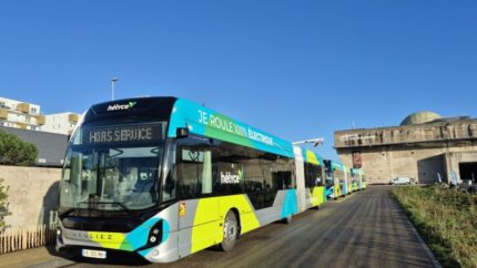 IVECO BUS entrega los primeros autobuses eléctricos en Saint-Nazaire en Francia