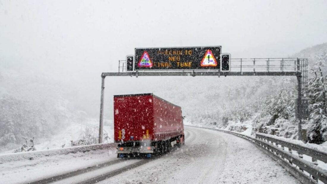 La A-2, C-25 y la AP-2 en Lleida y Tarragona las más afectadas por nieve. Foto de archivo La A-2, C-25 y la AP-2 en Lleida y Tarragona las más afectadas por nieve