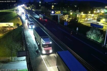 Retenciones de camiones en la AP-8 en Biriatu tras la reapertura de la A-63