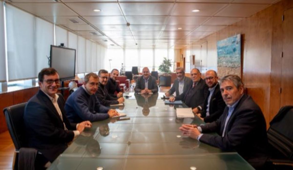 Encuentro institucional de Baleària, GNV y Trasmed con el Consell d’Eivissa