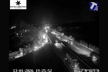 Retenciones de 13 km en la AP-7 en Pont de Molins por tareas de limpieza