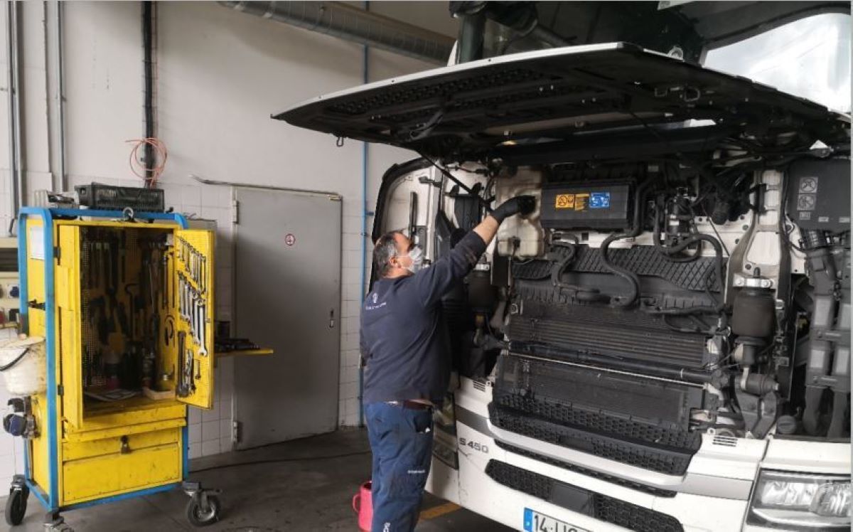 Los talleres de camión y autobús crecen en actividad pero no en rentabilidad