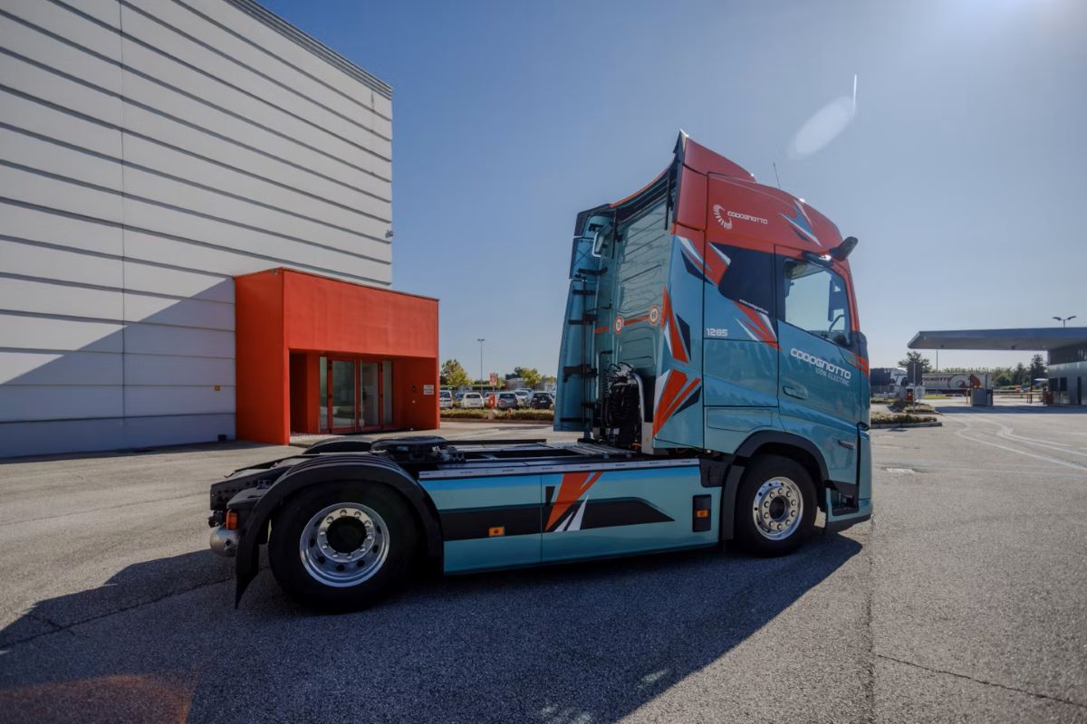 VOLVOITALIACAMIONES3