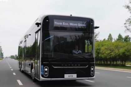 Yutong presenta el autobús eléctrico Premium U15.