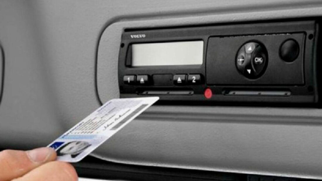Hasta 30.000 € de multa por no disponer del tacógrafo inteligente G2V2