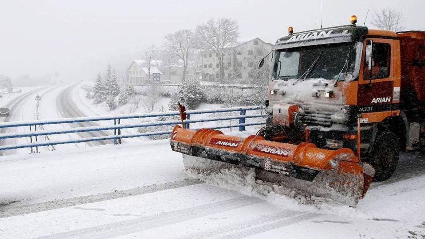 La nieve y las fuertes lluvias pueden complicar los desplazamientos por carretera