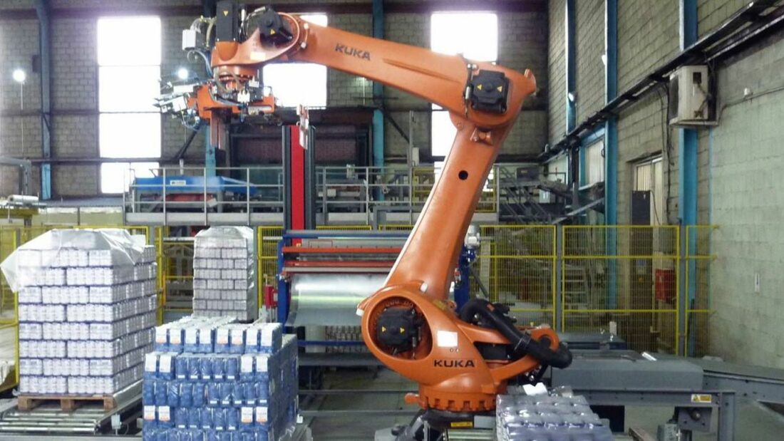 Los robots de servicio transforman las industrias de logística, limpieza y servicios de alimentación