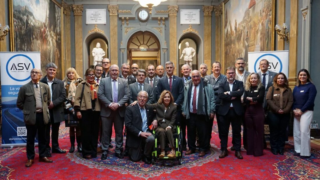 La Alianza por la Seguridad Vial reúne a los expertos del sector para debatir el futuro de la movilidad segura