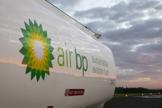 bp firma un acuerdo con Airbus para proporcionar servicios y suministro de combustible en España y Alemania