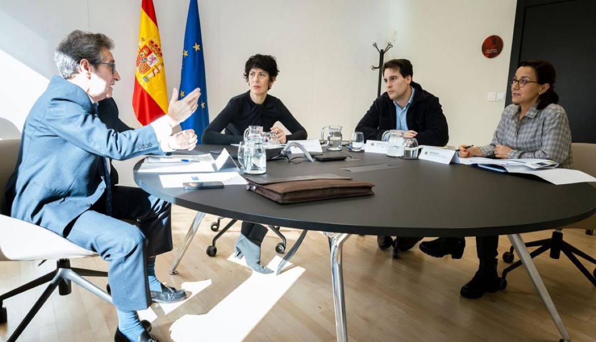 Carmelo González pide al Gobierno agilizar la regulación de conductores extranjeros