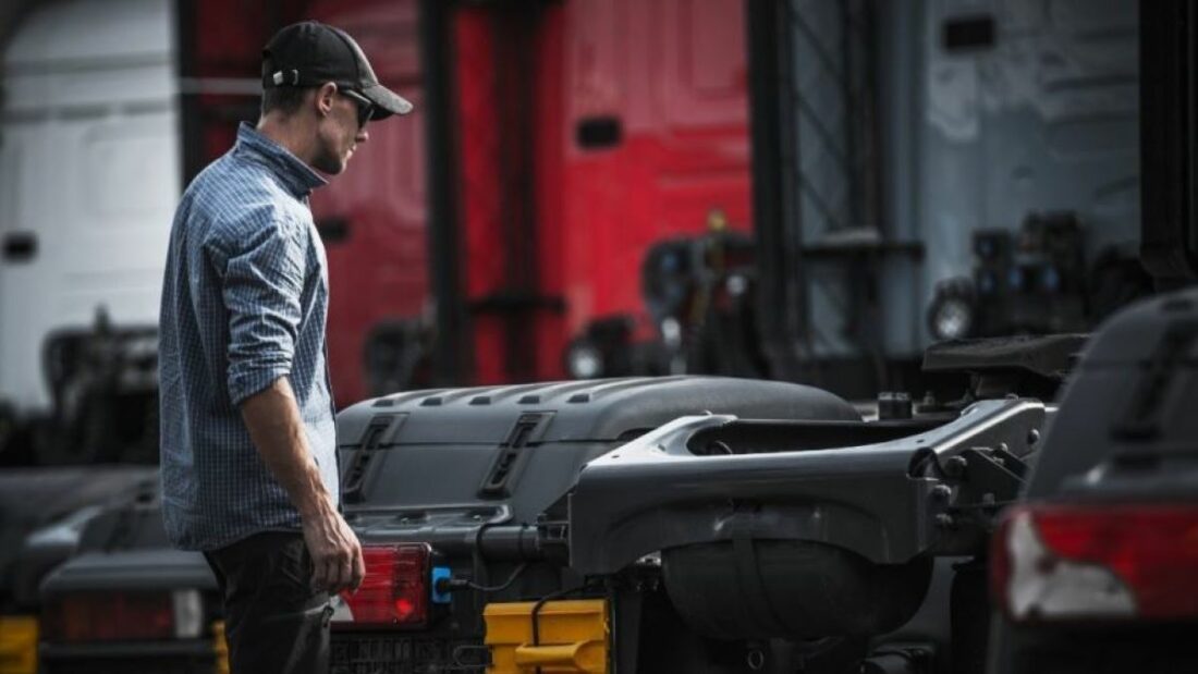 La contratación de conductores de camión y autobús extracomunitarios, clave de la escasez