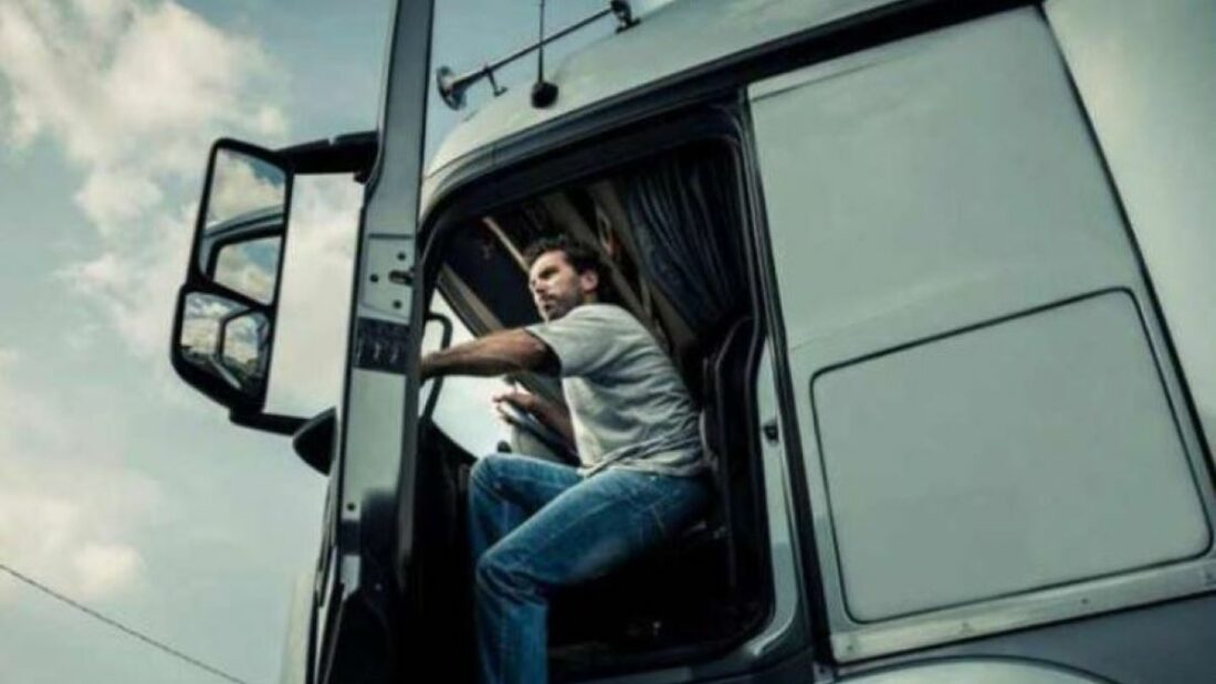 ¿Qué ha cambiado en 2025 para los conductores profesionales de camiones y autobuses en Europa? Foto de archivo ¿Qué ha cambiado en 2025 para los conductores profesionales de camiones y autobuses en Europa?