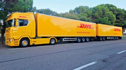 DHL eCommerce Spain refuerza su red de transporte con nuevas rutas Mega y Dúo Tráiler