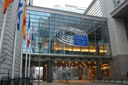 Trabajadores y sindicatos se manifiestan en Estrasburgo para frenar la subcontratación