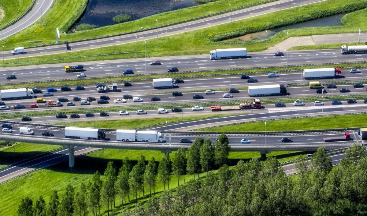 El sector del transporte exige 100.000 millones de euros para infraestructuras de la UE