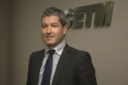 Javier Arnedo, nuevo presidente del Comité Nacional del Transporte por carretera