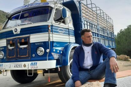 En la Radio de Diario de Transporte: Juan Pérez Luque, el Pegaso Solidario y el Volvo