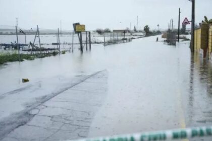 13 comunidades, Ceuta y Melilla en alerta por lluvias, nieve, y viento este domingo por la borrasca 'Marta'