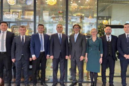 Las novedades del transporte TIR a debate en conversaciones con la IRU en Ginebra