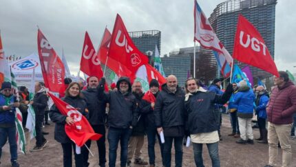 El Parlamento Europeo apoya a los sindicatos en su demanda contra la subcontratación