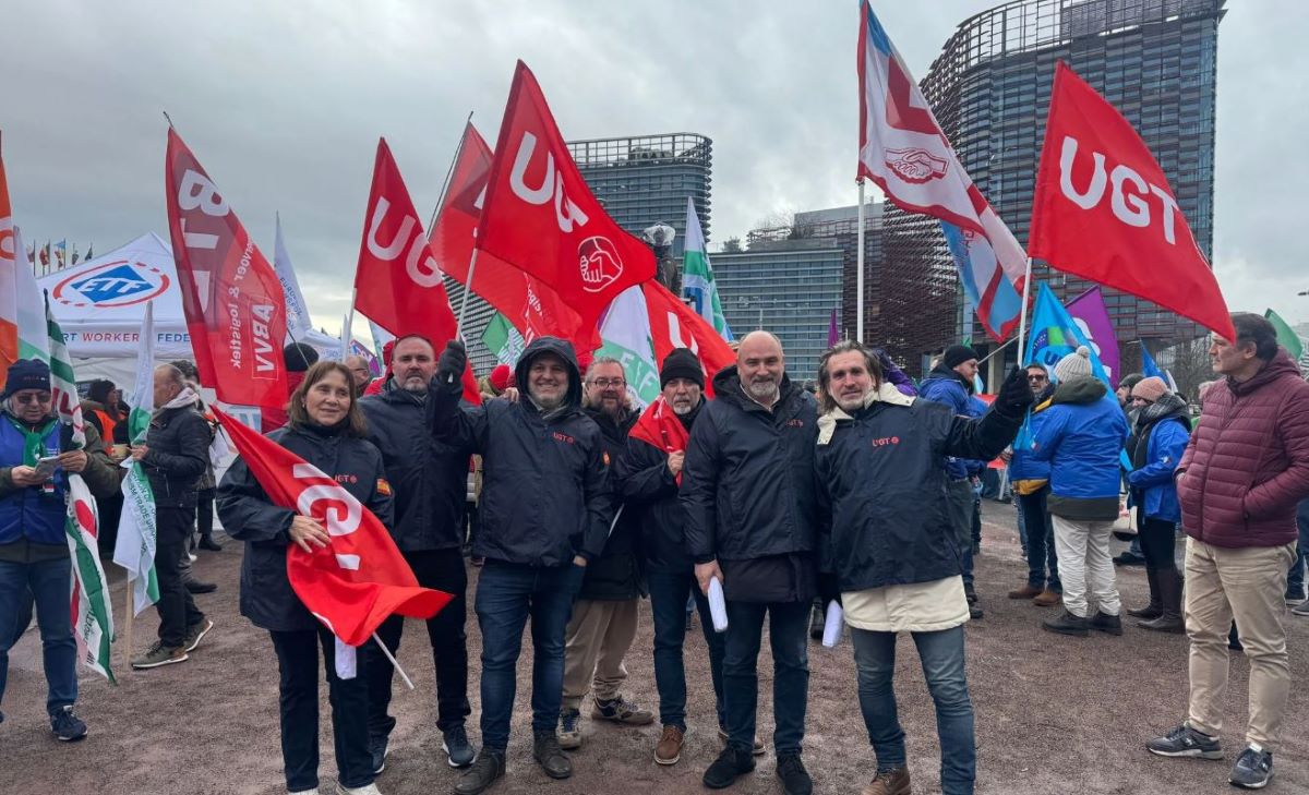 El Parlamento Europeo apoya a los sindicatos en su demanda contra la subcontratación. Foto: UGT El Parlamento Europeo apoya a los sindicatos en su demanda contra la subcontratación