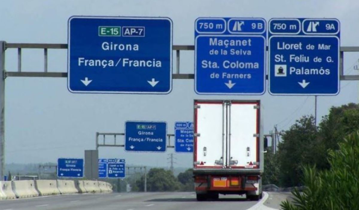 La Cámara de Comercio de Barcelona pide peajes para las autopistas ante su deterioro