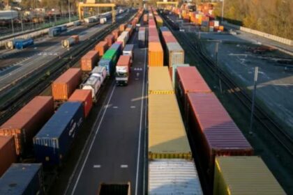 Rail Logistics Europe amplía su oferta con la adquisición de Seatruck por parte de Naviland Cargo