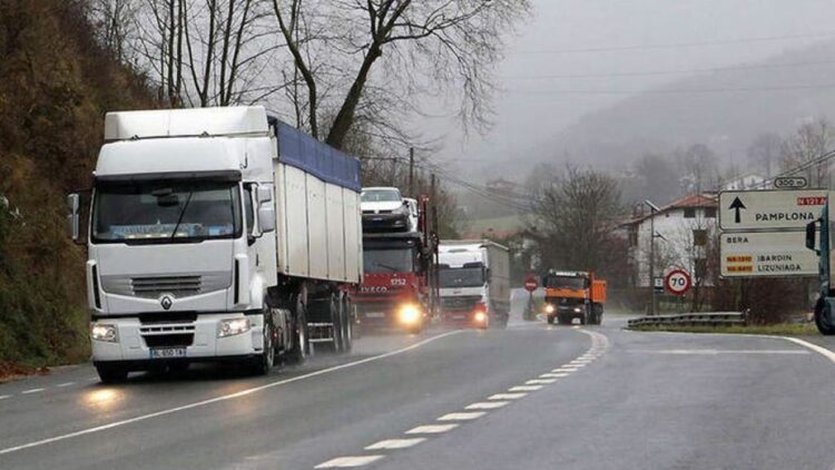 Tradisna desmiente a la presidenta Chivite: "No hay diálogo real con el sector y menos sobre los peajes a camiones"