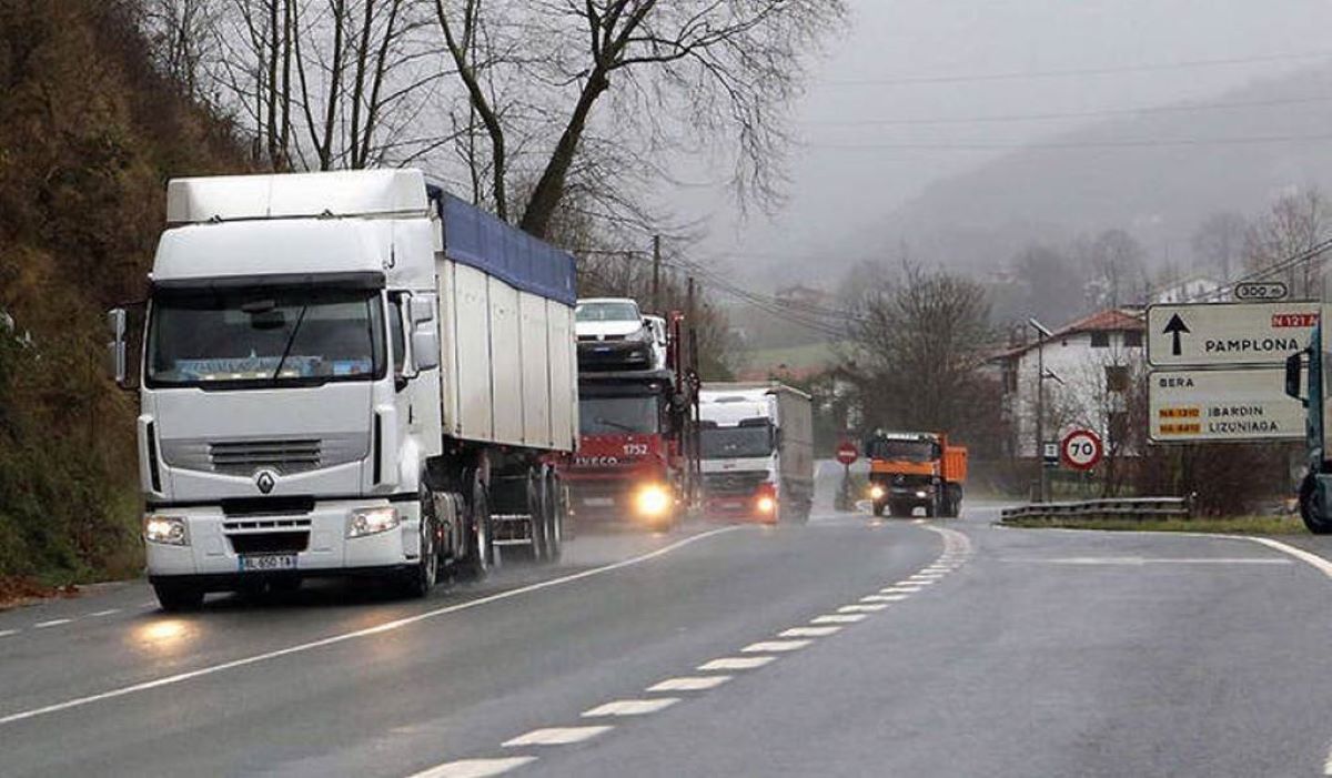 Tradisna desmiente a la presidenta Chivite: "No hay diálogo real con el sector y menos sobre los peajes a camiones". Foto de archivo Tradisna desmiente a la presidenta Chivite: "No hay diálogo real con el sector y menos sobre los peajes a camiones"
