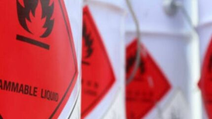 Transporte de mercancías peligrosas en España: nuevos retos regulatorios y operativos