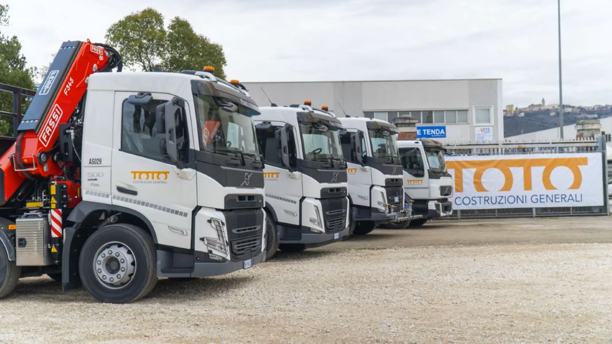 VOLVOITALIA52CAMIONES4